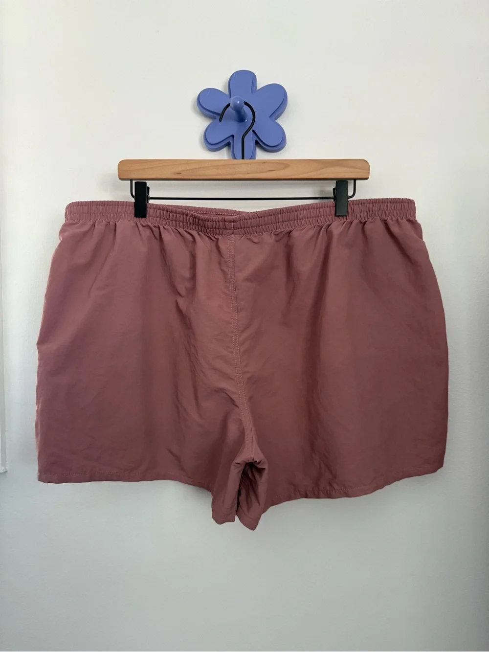 Patagonia Womens XXL Baggies Shorts Evening Mauve Outdoor Active Hike Travel